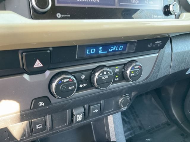 Thumbnail: 2023 Toyota Tacoma - 23