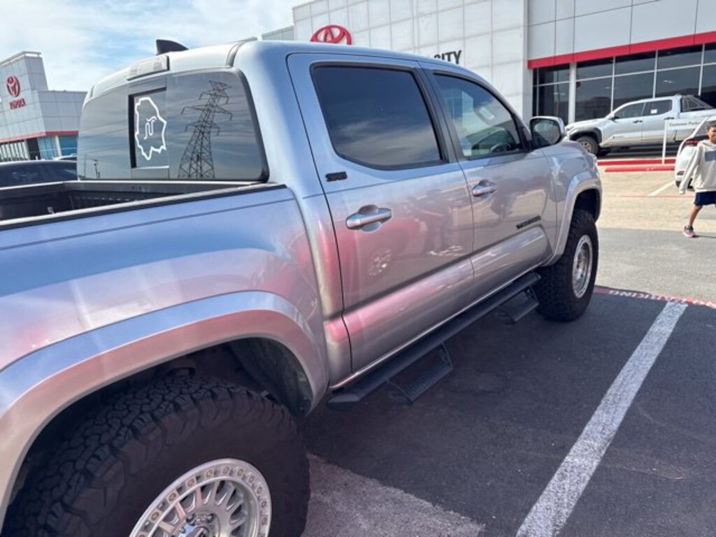 Used 2022 Toyota Tacoma SR5 V6 Truck Double Cab