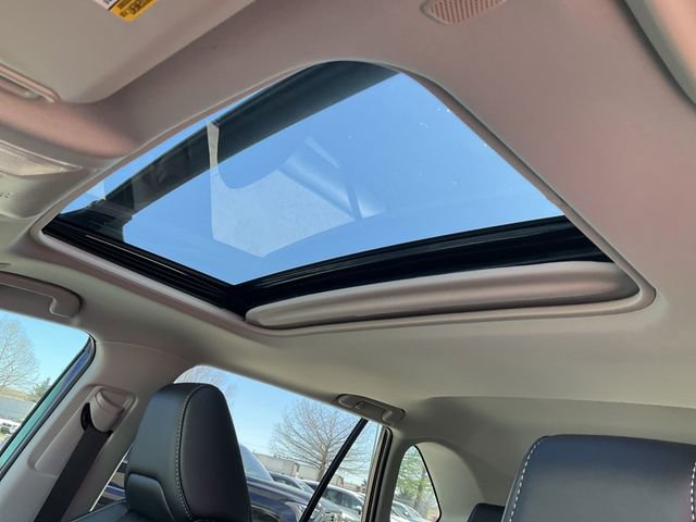 Thumbnail: 2025 Toyota RAV4 - 15