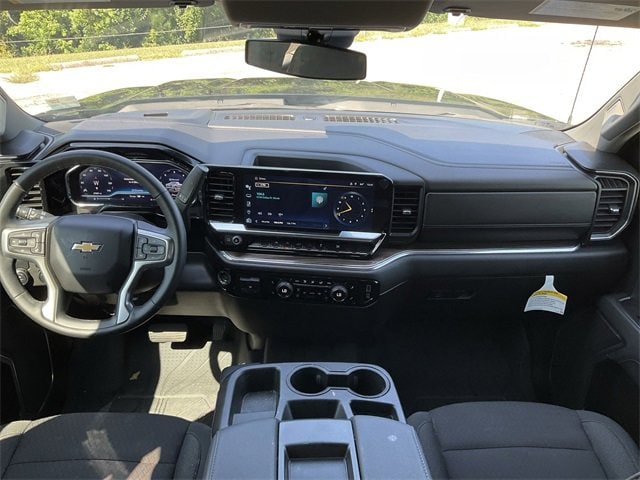 Thumbnail: 2024 Chevrolet Silverado 1500 - 18