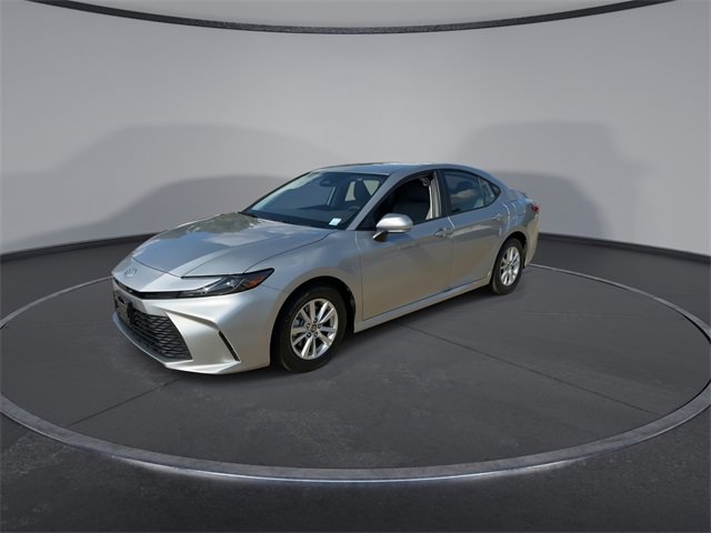 2025 Toyota Camry LE photo 4