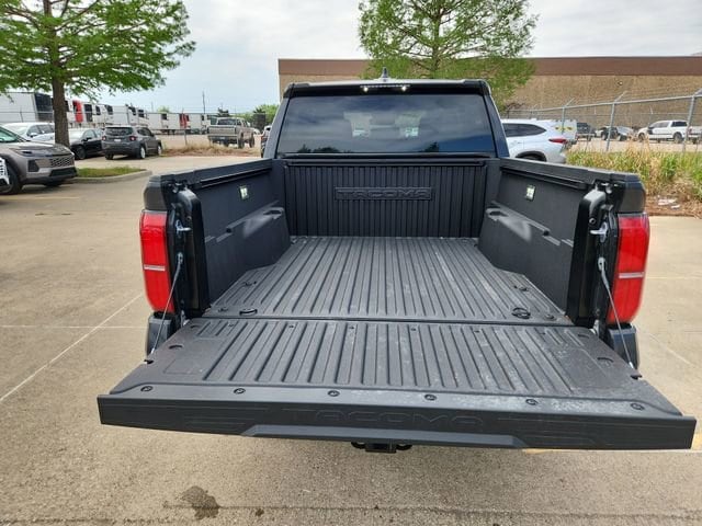 Thumbnail: 2025 Toyota Tacoma - 17