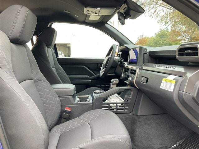 Thumbnail: 2025 Toyota Tacoma - 17