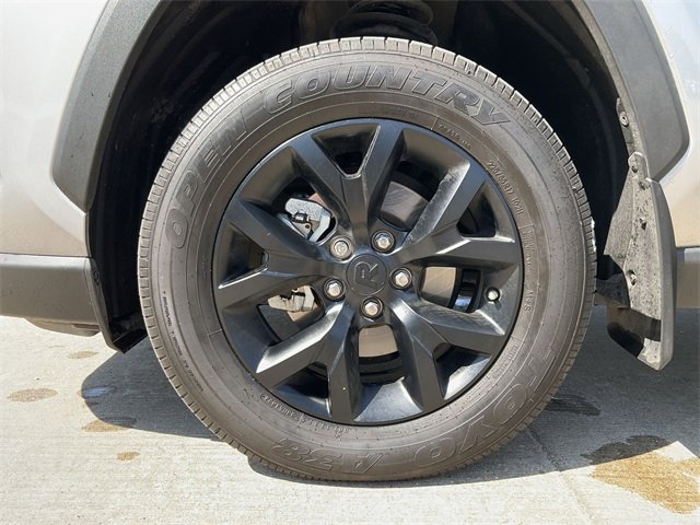 Thumbnail: 2025 Toyota RAV4 - 12