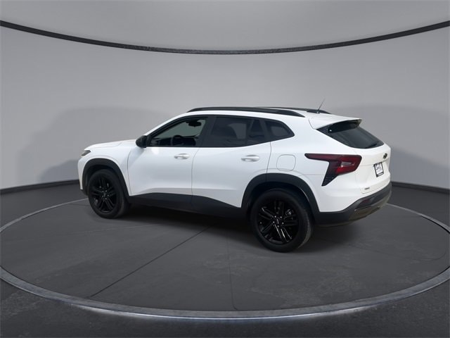 Thumbnail: 2025 Chevrolet Trax - 6