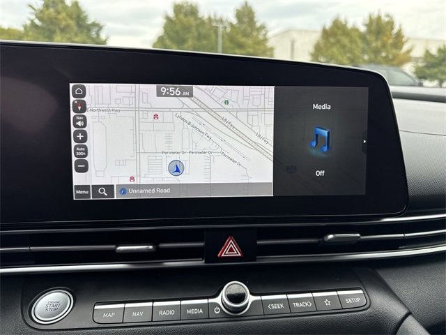 Thumbnail: 2022 Hyundai Elantra - 22