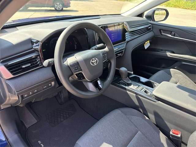 Thumbnail: 2025 Toyota Camry - 10