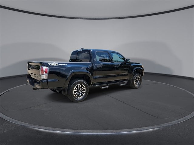 Thumbnail: 2021 Toyota Tacoma - 4