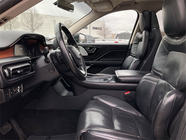 Thumbnail: 2020 Lincoln Aviator - 12