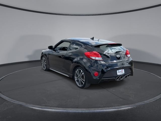 Thumbnail: 2017 Hyundai Veloster - 6