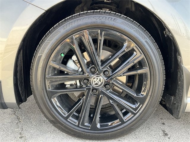 Thumbnail: 2025 Toyota Camry - 12