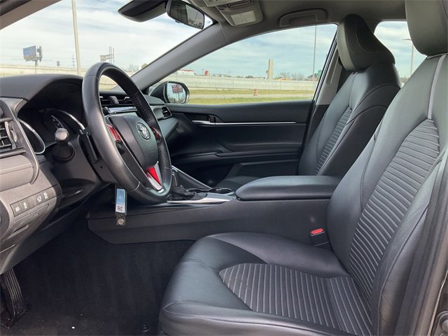 Thumbnail: 2020 Toyota Camry - 13