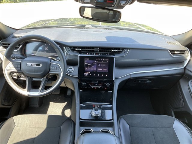 Thumbnail: 2024 Jeep Grand Cherokee L - 18