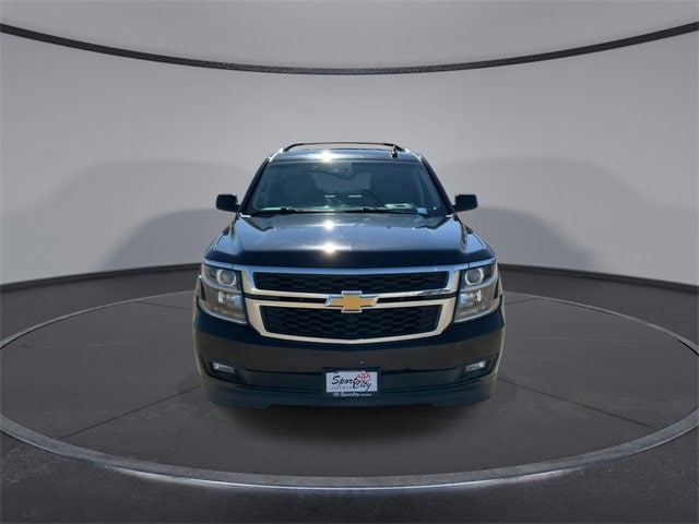 Thumbnail: 2019 Chevrolet Tahoe - 3