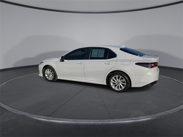2023 Toyota Camry LE photo 2