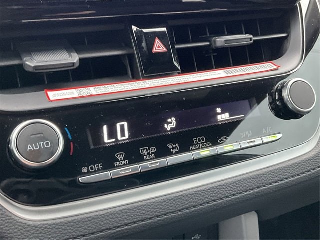 Thumbnail: 2025 Toyota Corolla Cross - 23