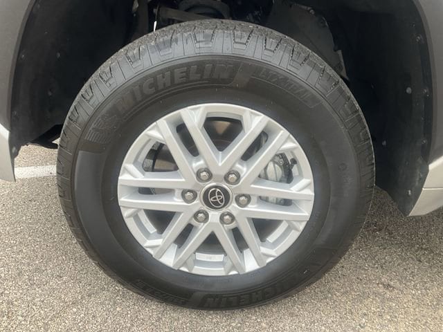 Thumbnail: 2024 Toyota Tundra - 12