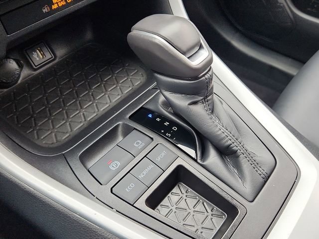 Thumbnail: 2024 Toyota RAV4 - 26