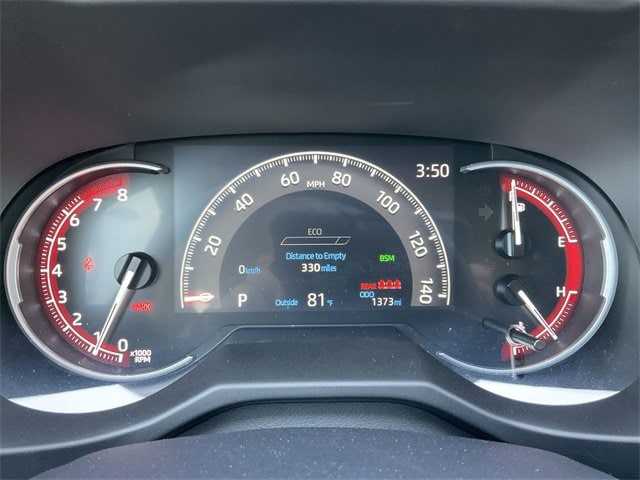 Thumbnail: 2025 Toyota RAV4 - 27