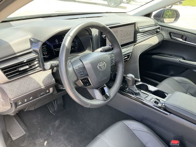 Thumbnail: 2025 Toyota Camry - 10