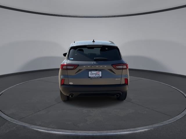 Thumbnail: 2025 Ford Escape - 7
