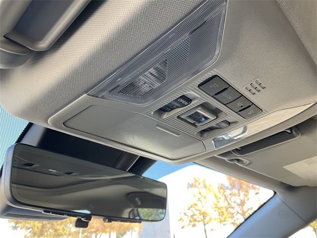 Thumbnail: 2025 Toyota RAV4 - 26