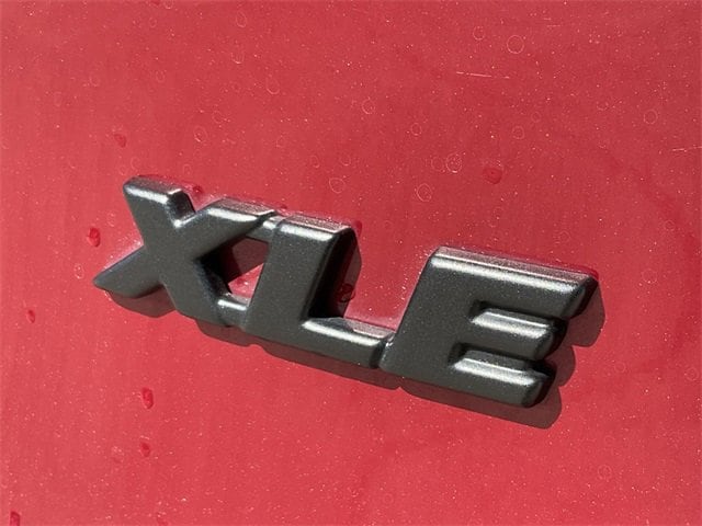 Thumbnail: 2025 Toyota RAV4 - 10