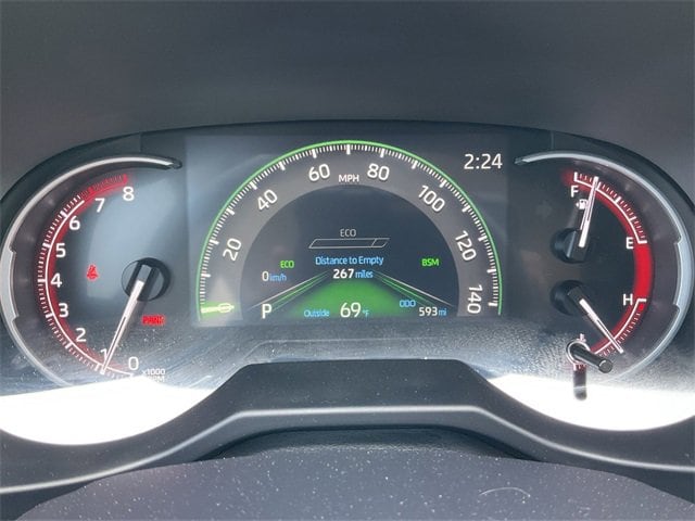 Thumbnail: 2025 Toyota RAV4 - 27