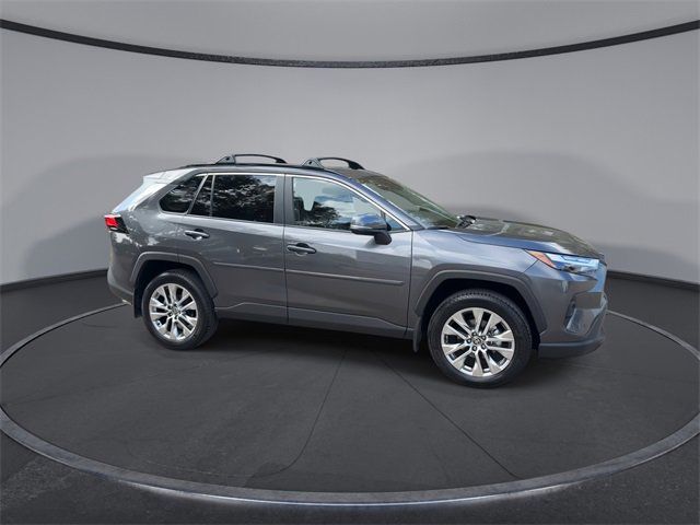 Thumbnail: 2025 Toyota RAV4 - 9