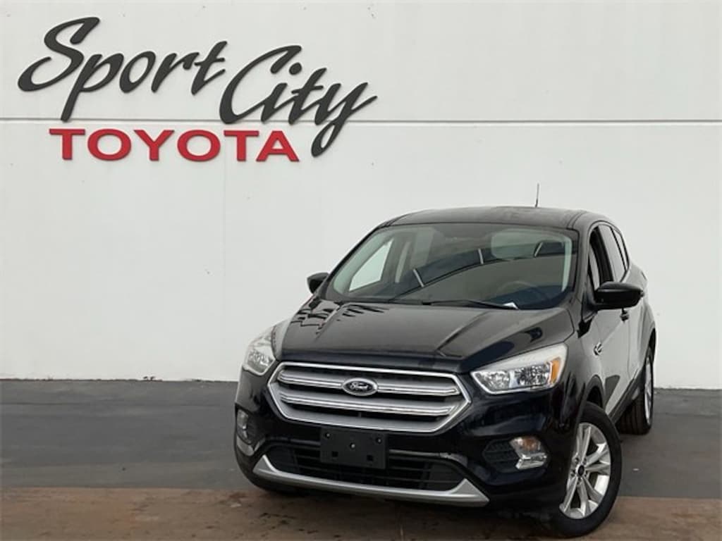 Used 2019 Ford Escape SE SUV