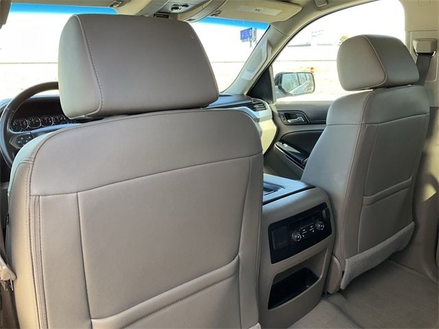 Thumbnail: 2019 Chevrolet Tahoe - 15