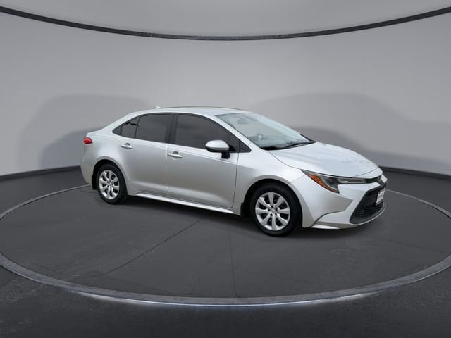 Thumbnail: 2021 Toyota Corolla - 2