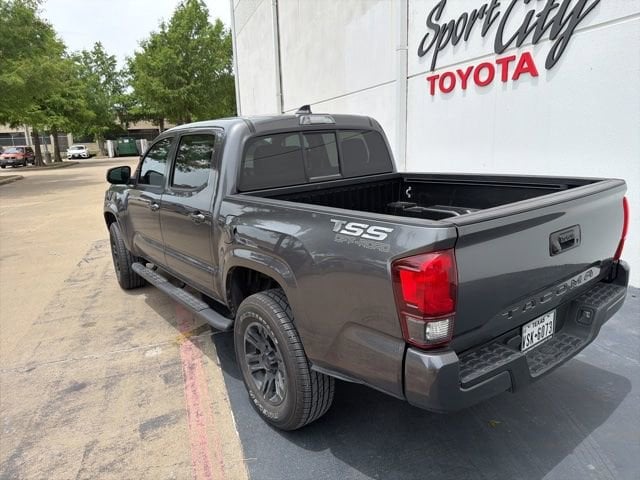 Thumbnail: 2020 Toyota Tacoma - 4