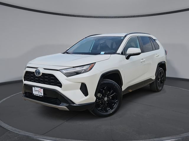 Pre-Owned 2022 Toyota RAV4 Hybrid SE