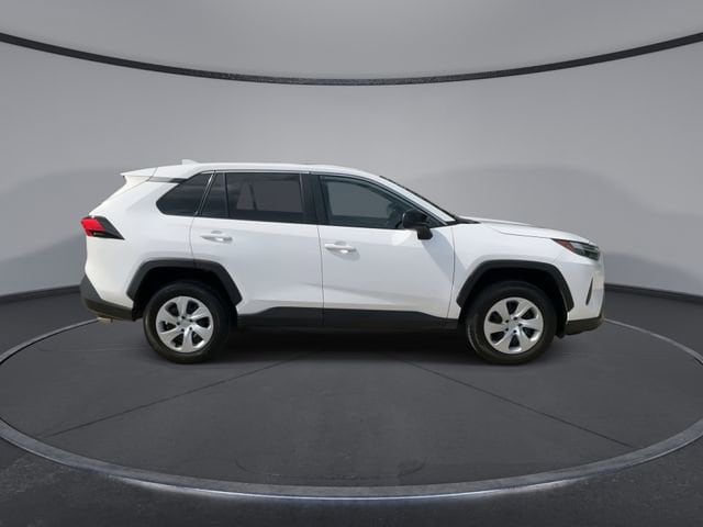 Thumbnail: 2025 Toyota RAV4 - 5