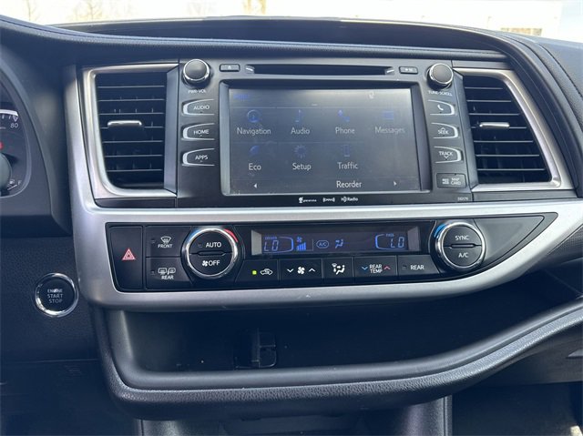 Thumbnail: 2018 Toyota Highlander - 20