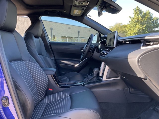 Thumbnail: 2025 Toyota Corolla Cross - 18