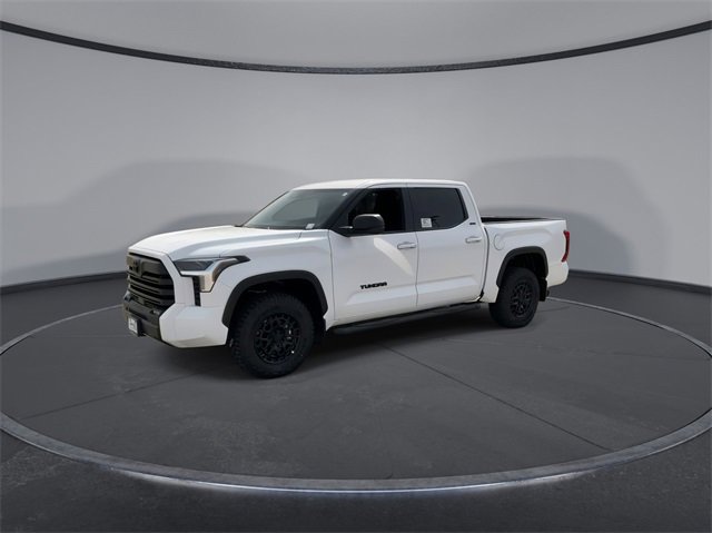 2025 Toyota Tundra SR5 CrewMax photo 4