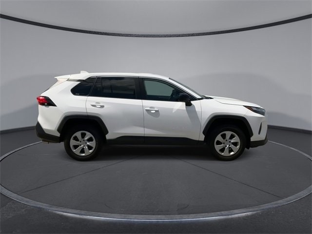 Thumbnail: 2024 Toyota RAV4 - 9
