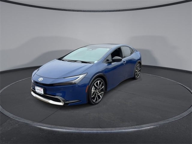 Thumbnail: 2025 Toyota Prius - 3