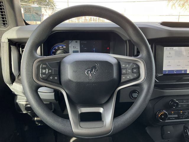 Thumbnail: 2022 Ford Bronco - 18