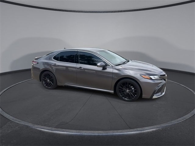 2022 Toyota Camry XSE 2