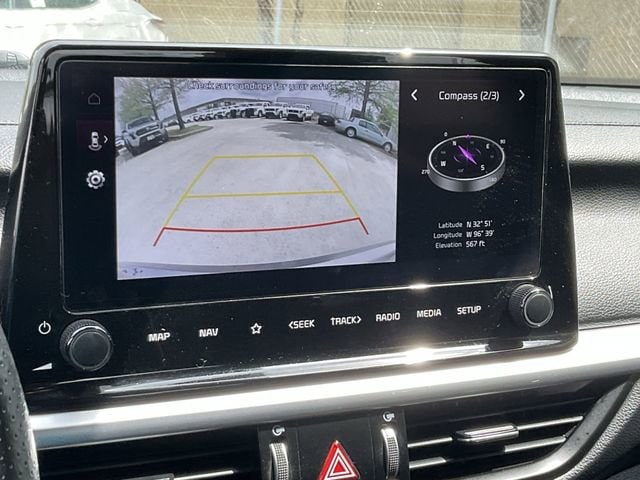 Thumbnail: 2023 Kia Forte - 20