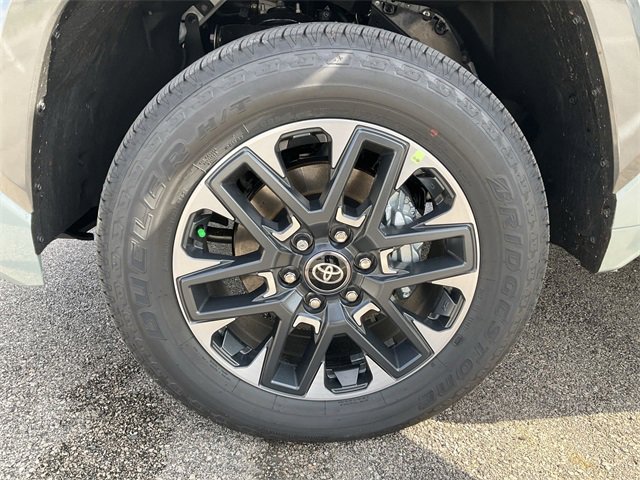 Thumbnail: 2026 Toyota Tundra - 12