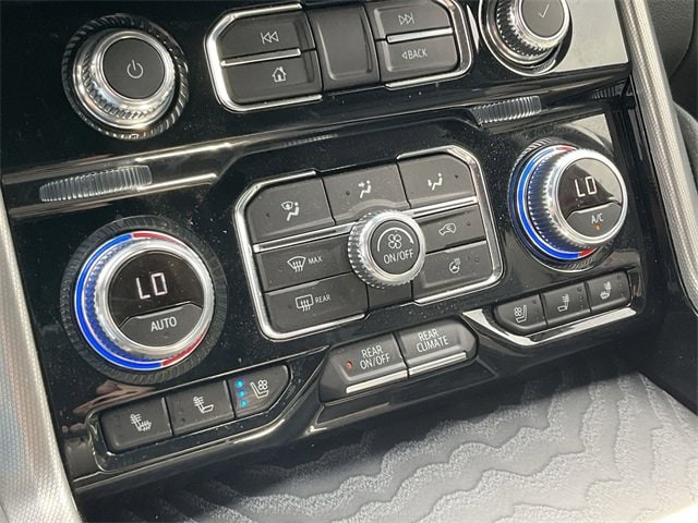 Thumbnail: 2024 GMC Yukon XL - 24
