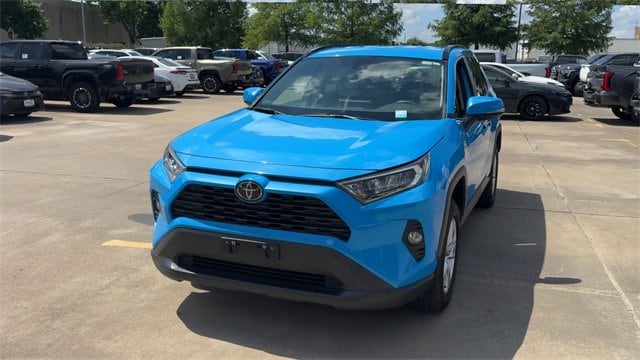 Thumbnail: 2021 Toyota RAV4 - 3