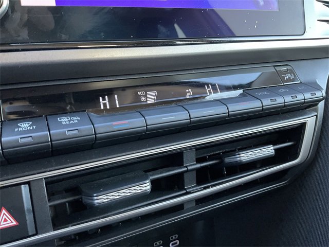 Thumbnail: 2025 Toyota Camry - 16