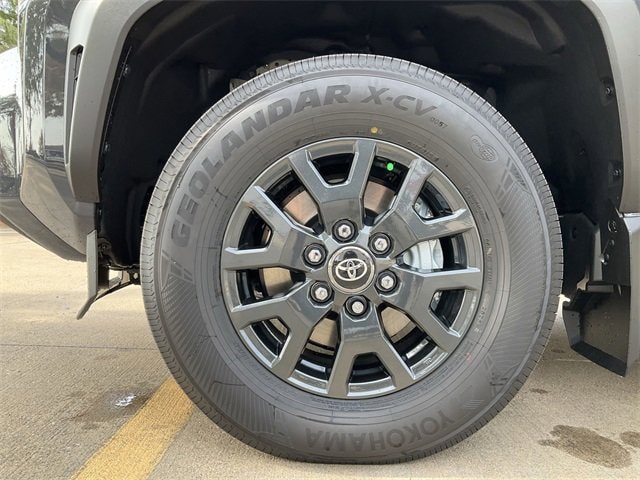 Thumbnail: 2025 Toyota 4Runner - 12