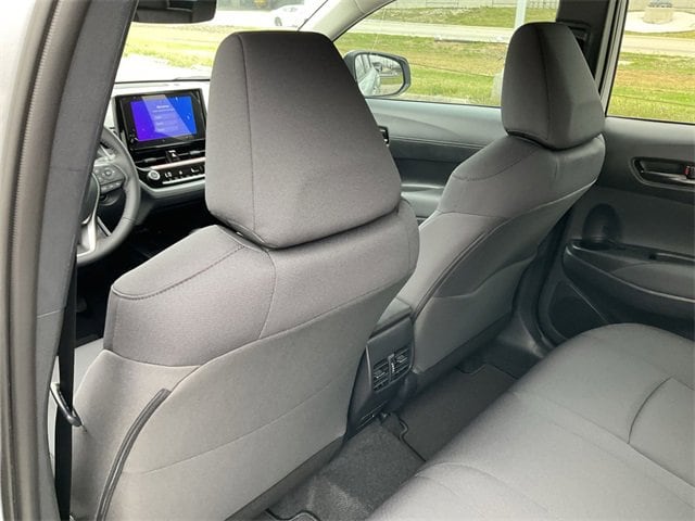 Thumbnail: 2026 Toyota Corolla Cross - 15