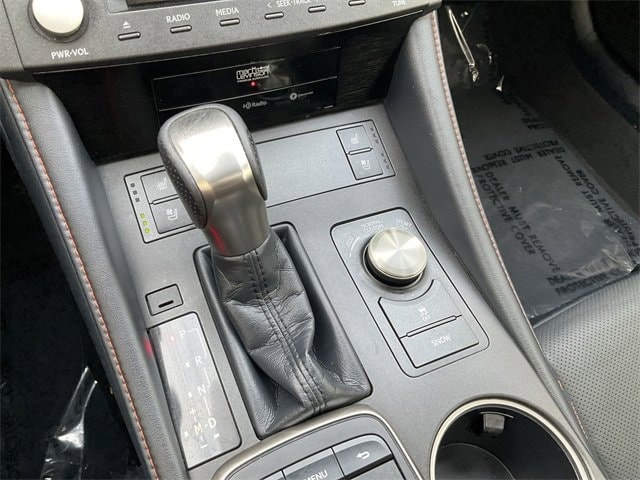 Thumbnail: 2018 Lexus RC - 24